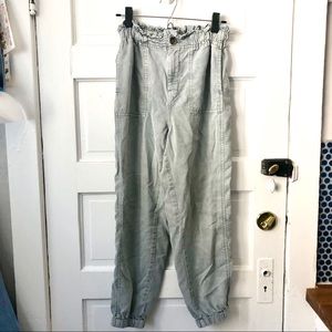 AE High Waisted Joggers
